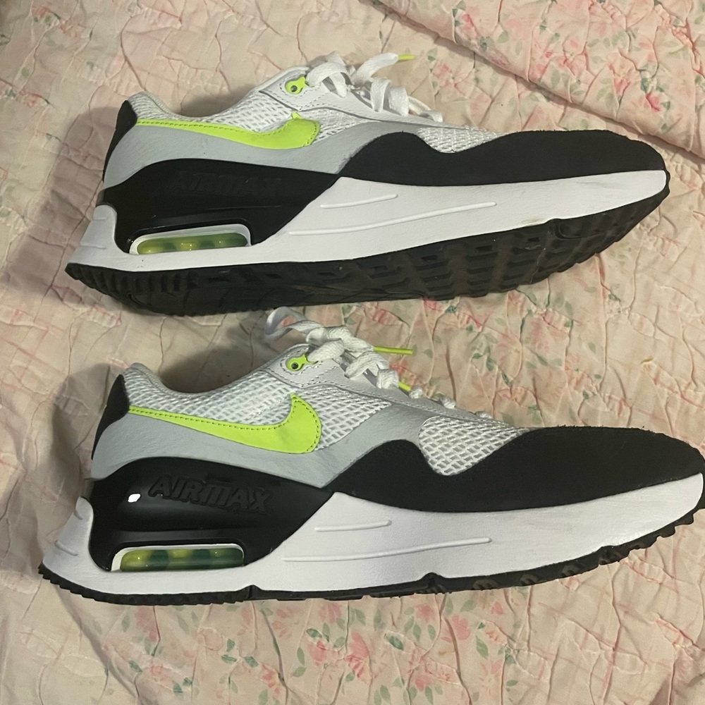 Nike air max